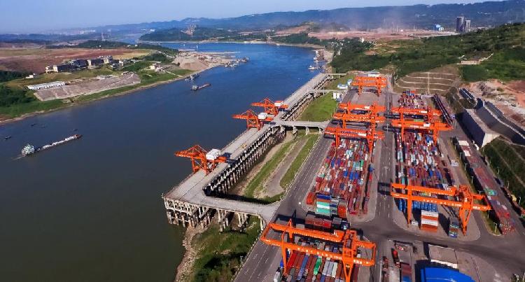 真正實(shí)現(xiàn)&ldquo;東西南北&rdquo;開(kāi)放通道貫通,果園港參展2020中國(guó)西部國(guó)際物流博覽會(huì)受青睞